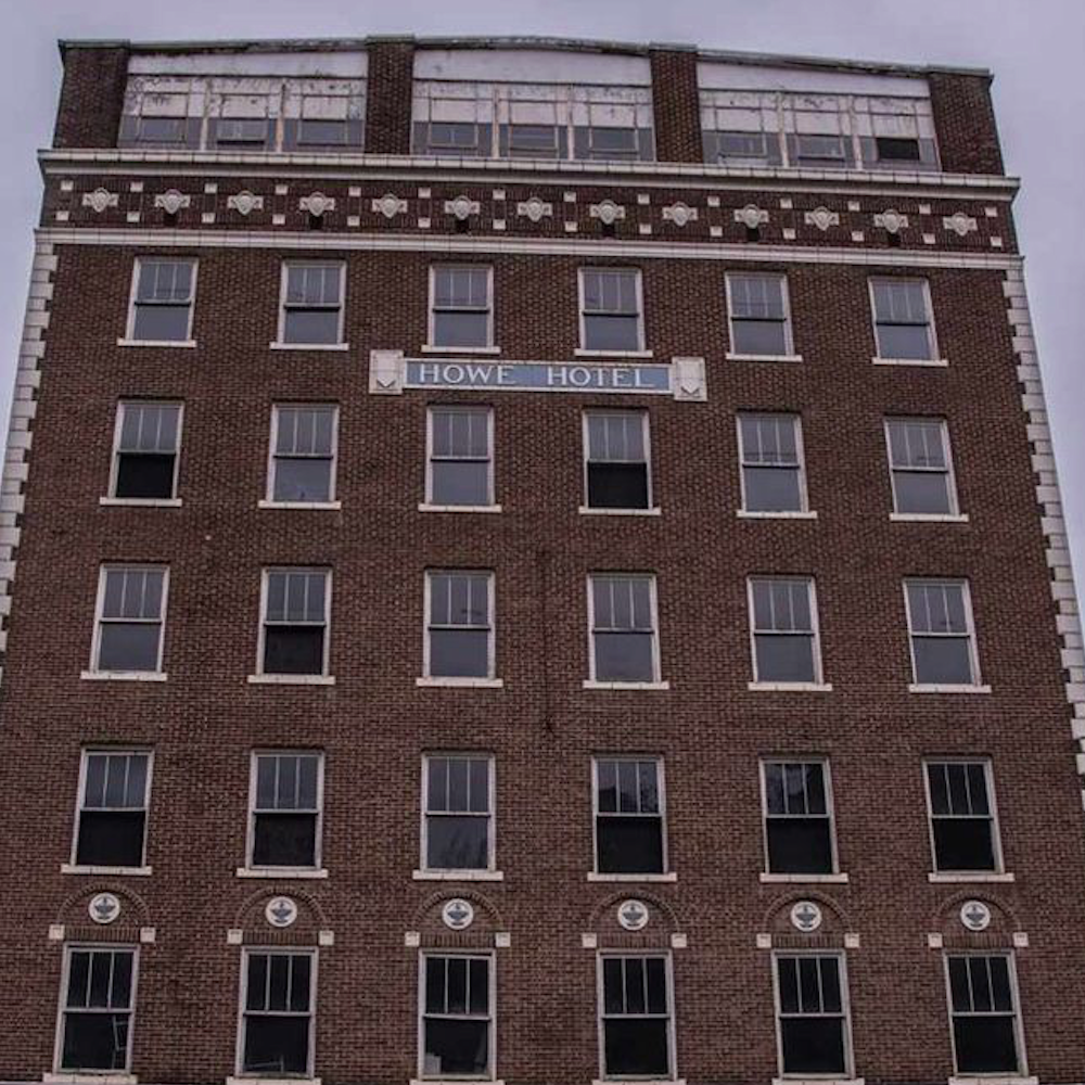 Hot Springs Haunted Tours 👻 Pickleball Insider